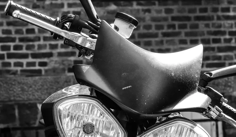 Bike transport services in jhansi